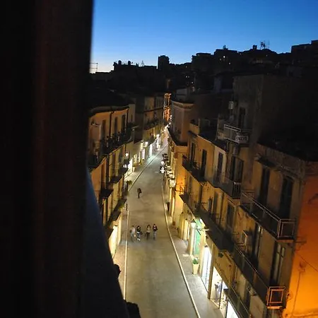 Marchese Sala Bed and Breakfast 2*
