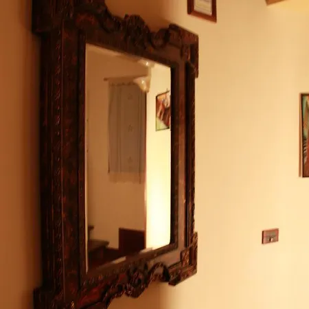 Marchese Sala Bed and Breakfast Αγκριτζέντο