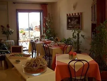 Marchese Sala Bed & Breakfast 2*